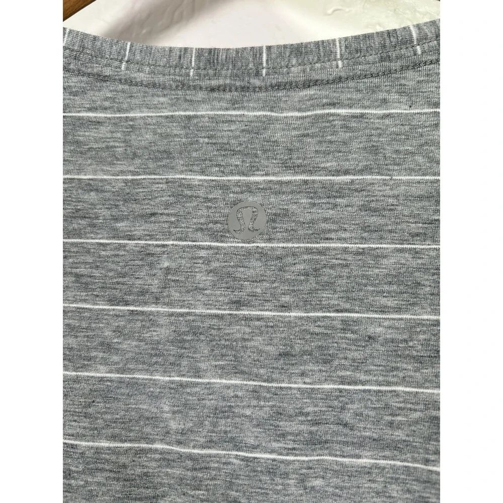 lululemon athletica excellent original